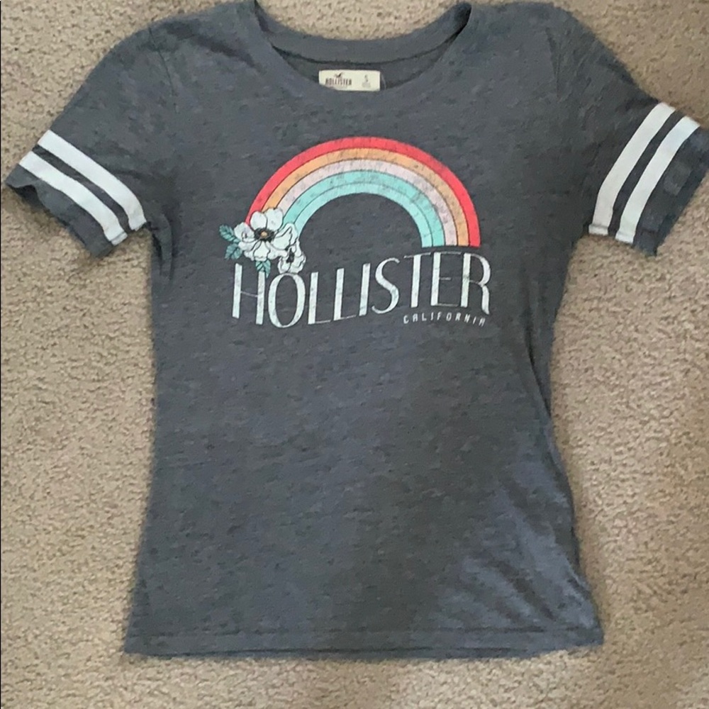 Size S hollister t-shirt